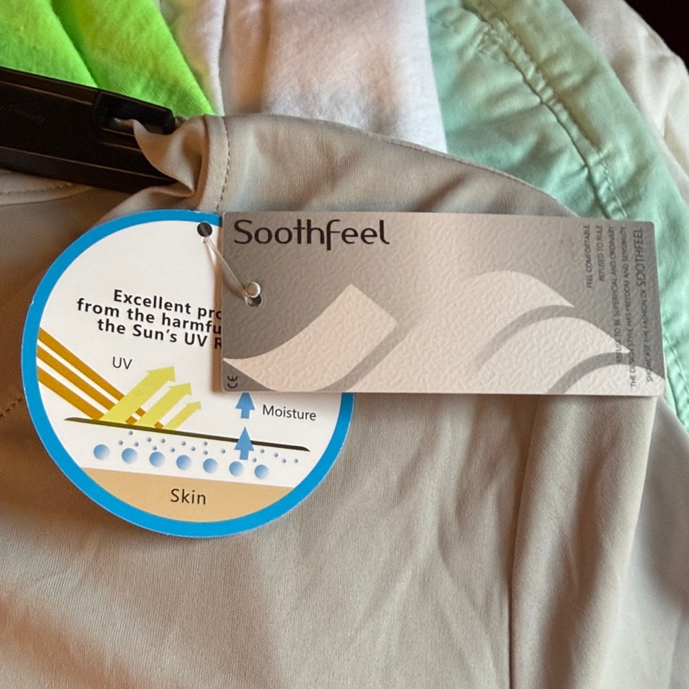 Stylish Women's Long Sleeve Top in Gray - Picture 4 of 5